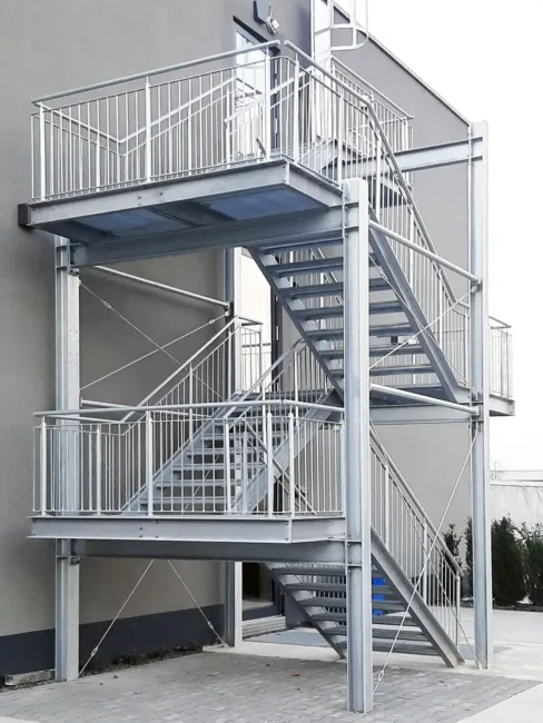 Stahlbaubühnen Treppen Podeste